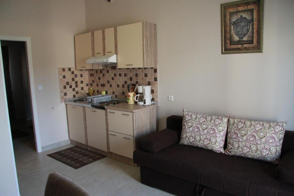 Apartments With A Parking Space Zaton, Zadar - 15000 Zaton  Ngoại thất bức ảnh